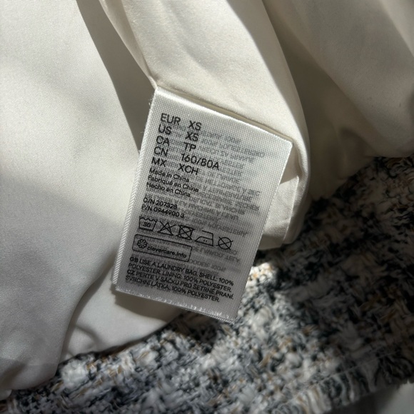 H&M Tweed Textured-Weave White And Black Cropped Bomber Jacket Size XS - Picture 10 of 13